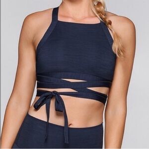Small cute exercise top Lorna  Jane